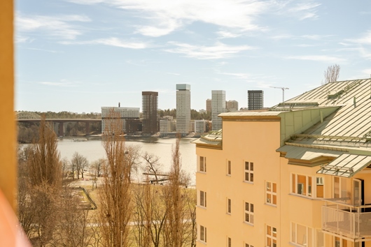 Bostadsrätt i Södermalm - Högalid, Stockholm, Lignagatan 7, Högst upp i huse