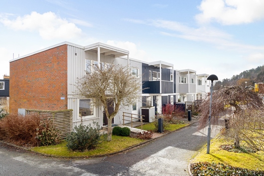 Radhus i Mölndal - Lindhaga, Göteborg, Västra Götaland, Axgatan 89