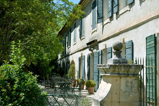 Villa i Saint-Rémy-de-Provence, Unknown, Provencealpescote dazur, Bouchesdurhone, Charmig Bastide i Provence