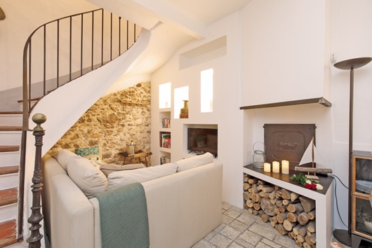 Radhus i Juan-les-Pins, Antibes, Provencealpescote dazur, Alpesmaritimes, "Maison de village" i Gamla st