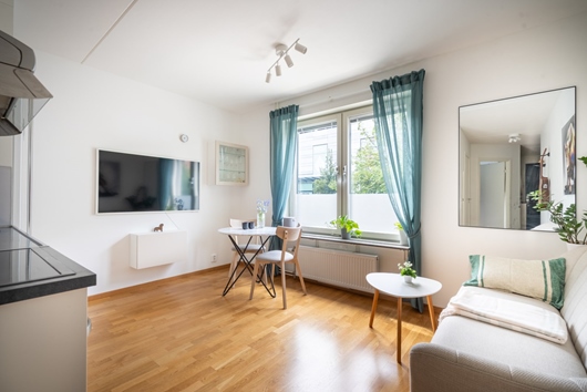 Bostadsrätt i Sollentuna Centrum, Stockholm, Sollentunavägen 156